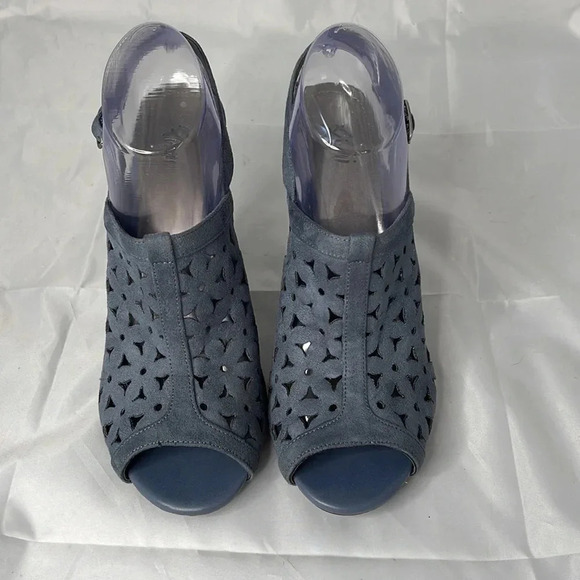 FIONI Corleone Blue Faux Suede Open Toe Slingback Heel Perforated Size 9.5 - Picture 5 of 11
